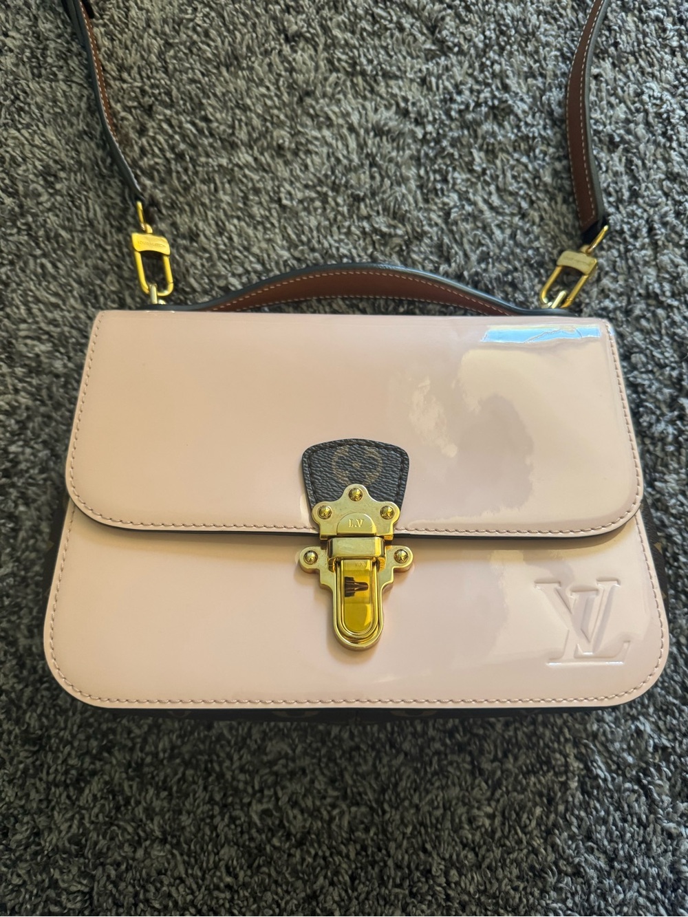 Louis Vuitton Blush Patent Vernis Crossbody with Gold Hardware